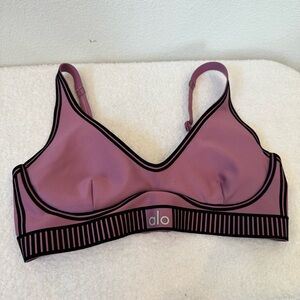 Alo Airlift Workout Set